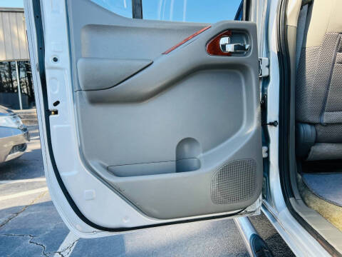 2011 Nissan Frontier SV V6