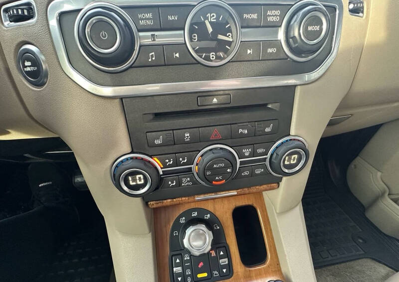 2011 Land Rover LR4
