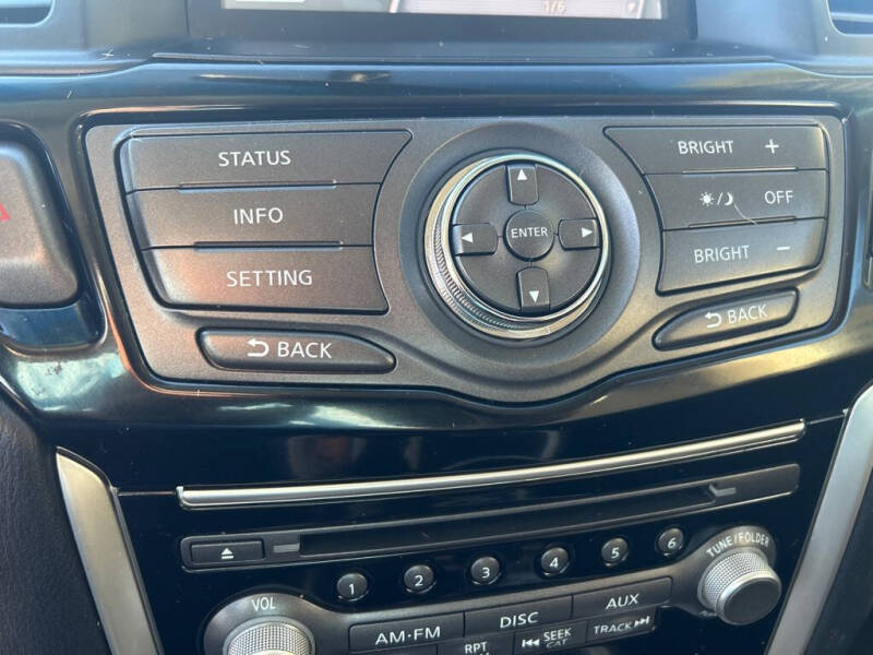 2016 Nissan Pathfinder S