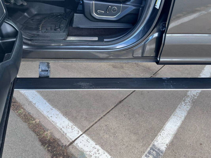 2017 Ford F-150 Platinum