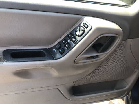 2002 Jeep Grand Cherokee Laredo