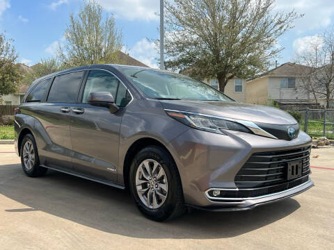 2021 Toyota Sienna XLE 7-Passenger
