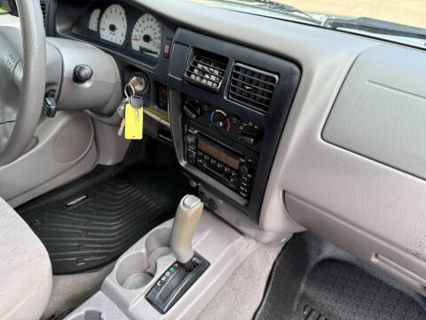 2004 Toyota Tacoma PreRunner V6