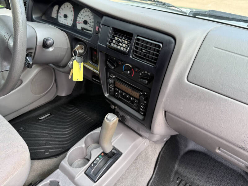 2004 Toyota Tacoma PreRunner V6