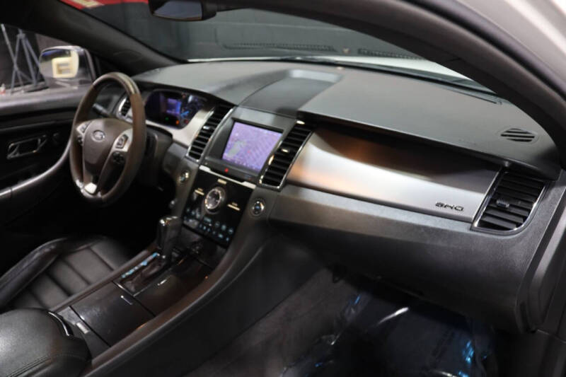 2013 Ford Taurus SHO