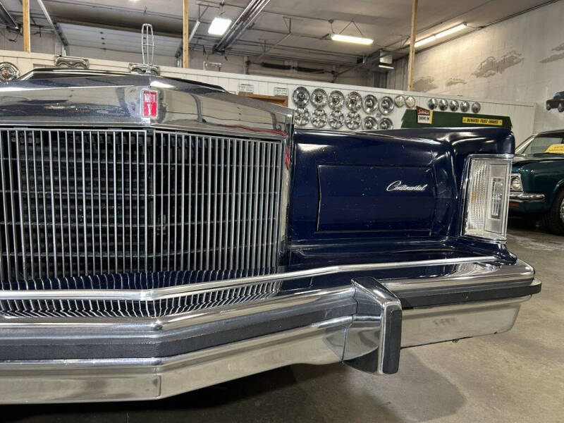 1977 Lincoln Continental