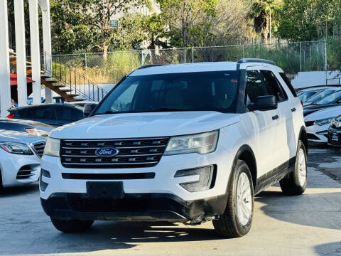 2016 Ford Explorer
