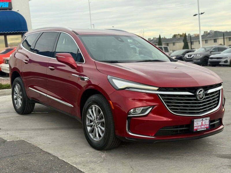 2023 Buick Enclave Essence