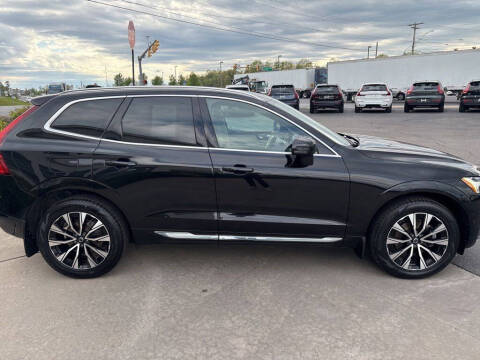 2023 Volvo XC60 B5 Plus Bright Theme
