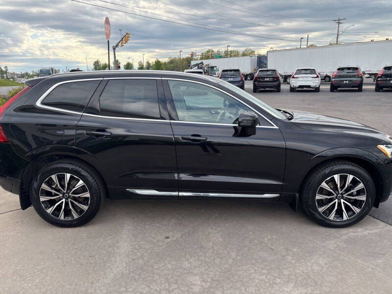 2023 Volvo XC60 B5 Plus Bright Theme
