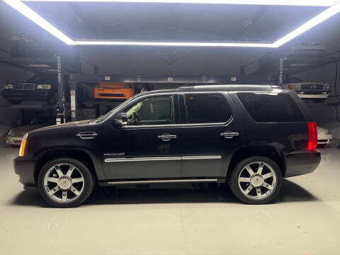 2011 Cadillac Escalade Premium