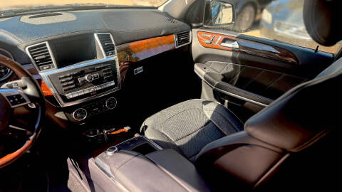 2014 Mercedes-Benz GL-Class GL 550 4MATIC