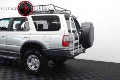 1999 Toyota 4Runner SR5