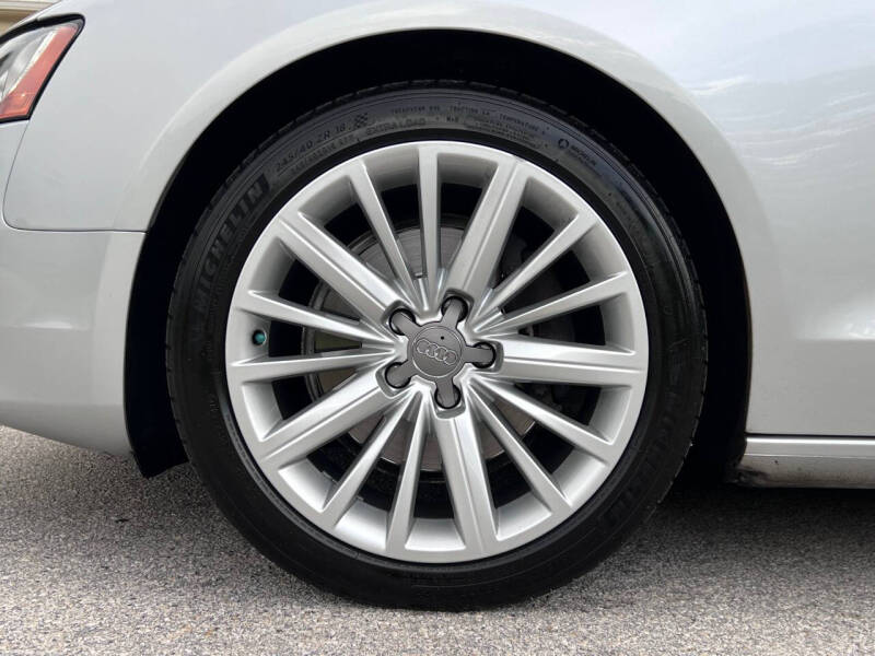 2010 Audi A5 2.0T quattro Premium Plus