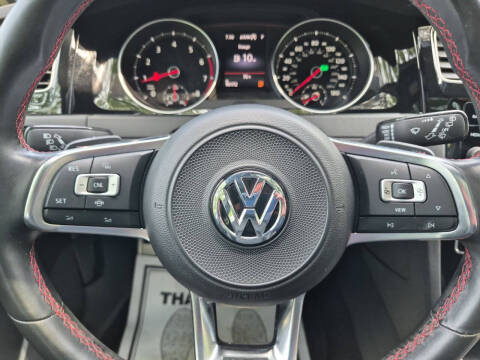 2020 Volkswagen Golf GTI SE