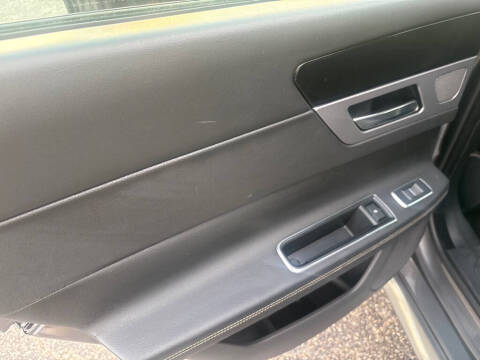 2016 Jaguar XF R-Sport