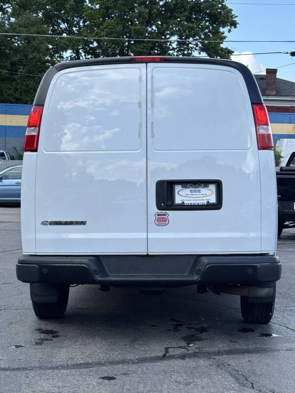 2020 Chevrolet Express 3500