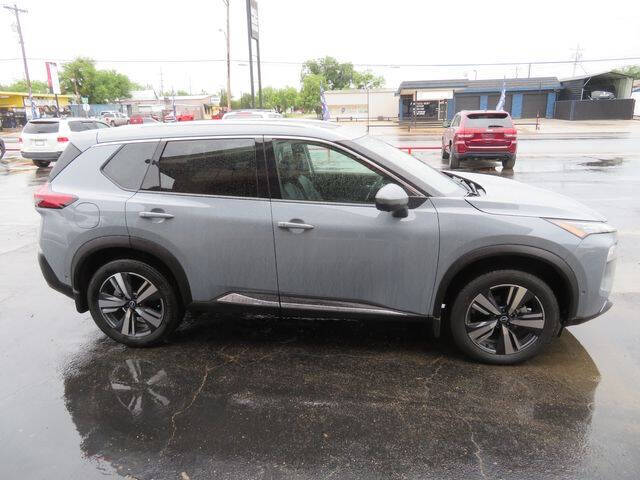 2023 Nissan Rogue SL