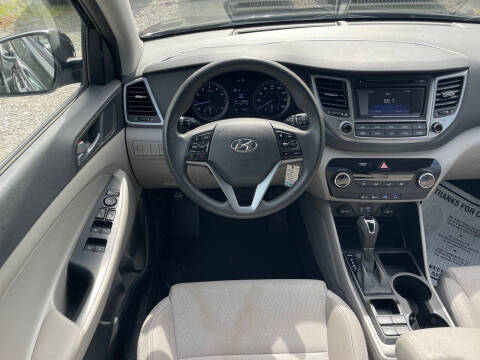 2016 Hyundai Tucson SE