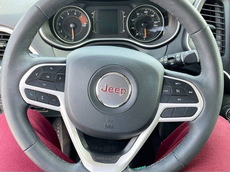 2022 Jeep Cherokee X