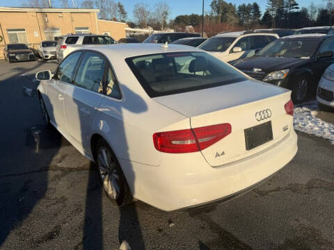2016 Audi A4 2.0T quattro Premium
