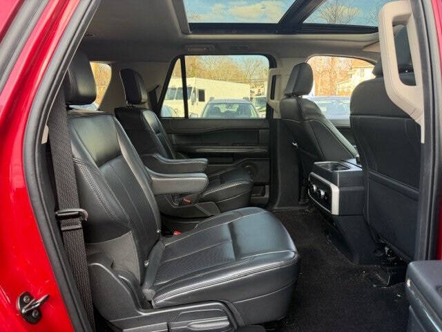 2022 Ford Expedition MAX XLT