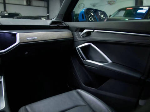 2020 Audi Q3 quattro S line Prem Plus 45 TFSI