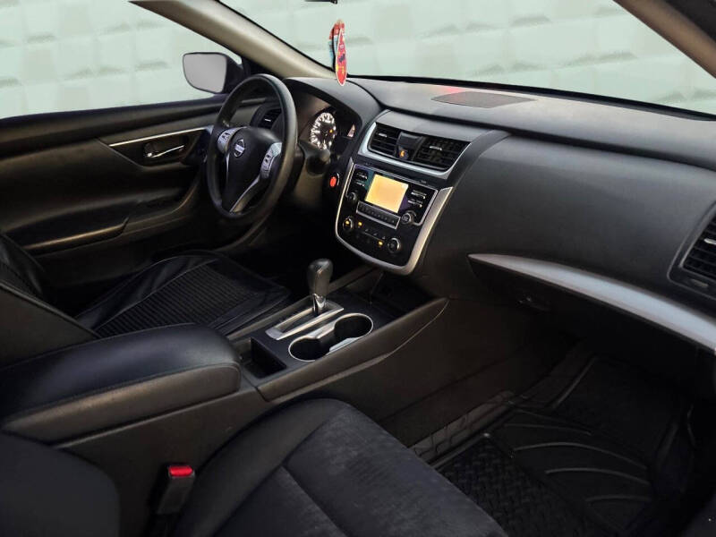 2016 Nissan Altima 2.5 S
