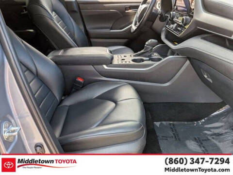 2024 Toyota Highlander XLE