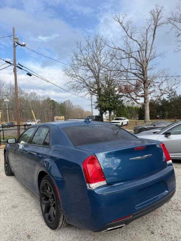 2021 Chrysler 300 Touring