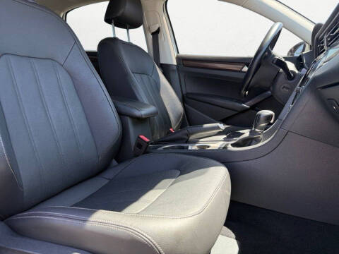 2020 Volkswagen Passat SEL