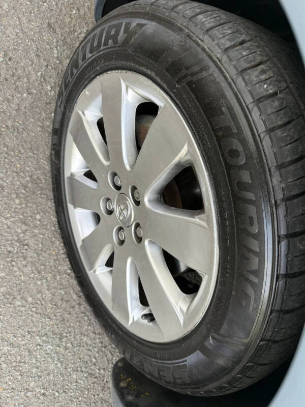 2005 Toyota Avalon