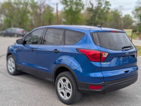 2019 Ford Escape S