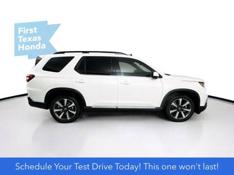 2025 Honda Pilot Touring