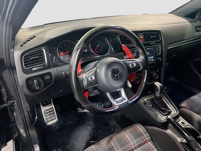 2017 Volkswagen Golf GTI S