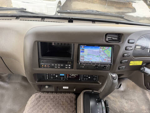 2000 Mitsubishi Rosa