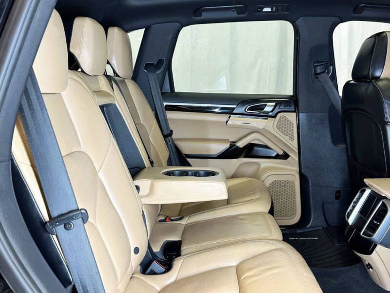 2016 Porsche Cayenne