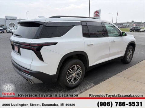 2025 Chevrolet Traverse LT