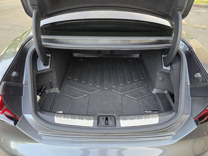 2022 Audi e-tron GT quattro Premium Plus