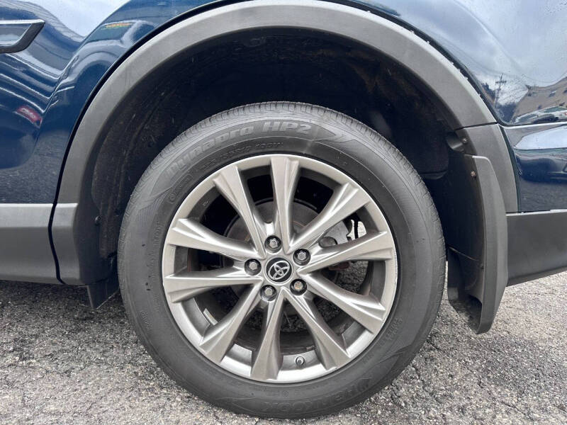 2017 Toyota RAV4 Limited