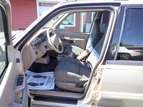 2002 Ford Explorer Sport Trac Value