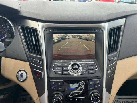 2011 Hyundai Sonata Hybrid