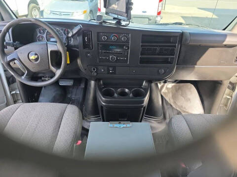 2013 Chevrolet Express 2500