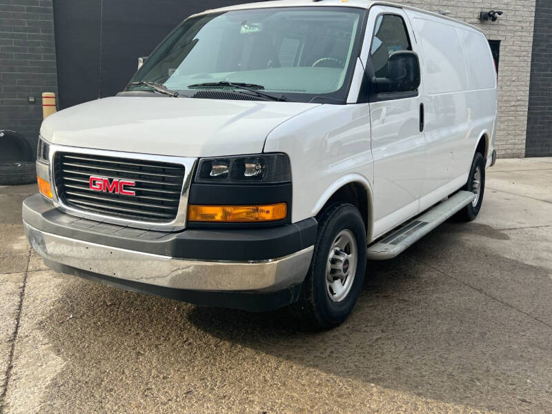 2024 GMC Savana 2500