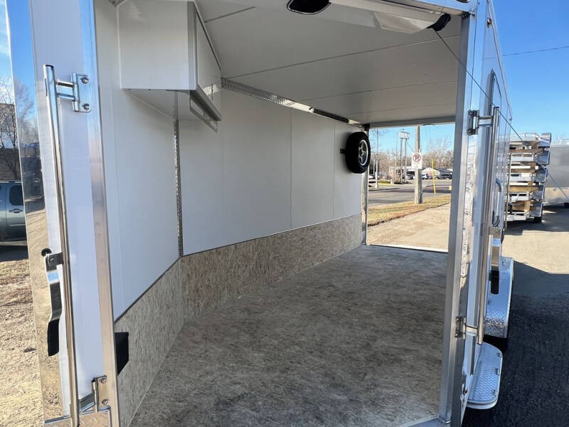 2024 Legend Premium 7.5X19 Explorer Snow/ATV