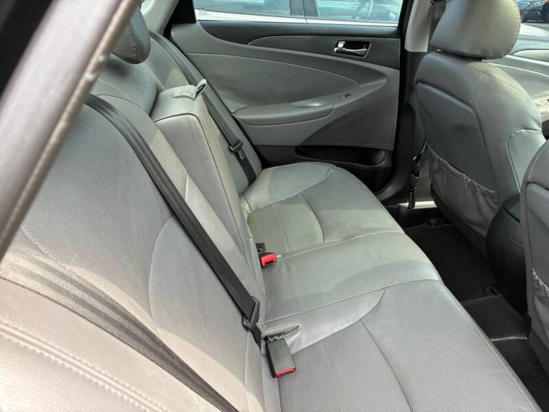 2015 Hyundai Sonata Hybrid