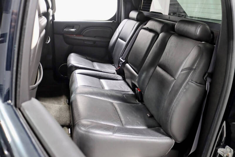 2011 Cadillac Escalade EXT