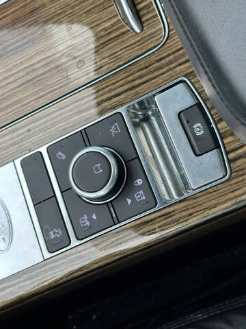 2018 Land Rover Range Rover HSE