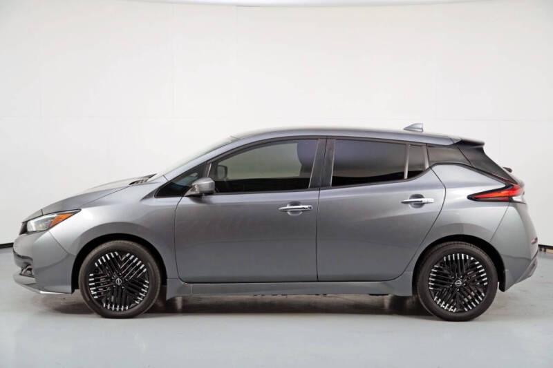 2023 Nissan LEAF SV PLUS