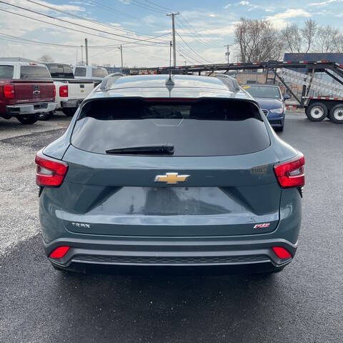 2025 Chevrolet Trax LT